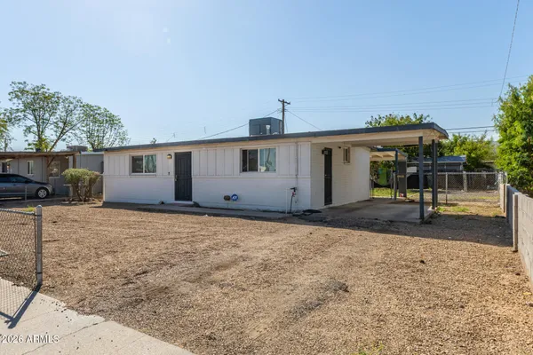 $290,000 | 2301 East Lynne Lane, Phoenix, AZ 85042