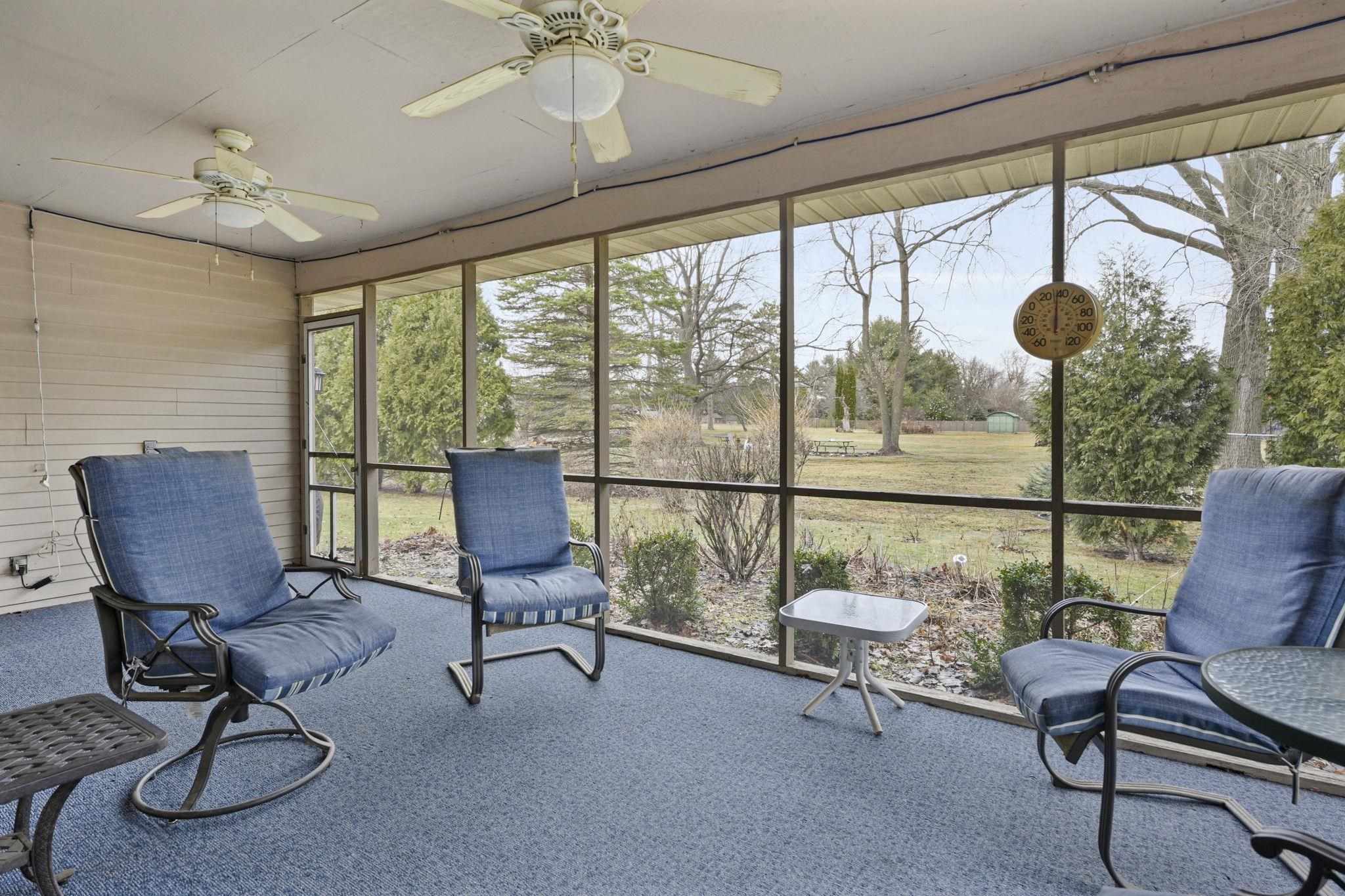 607 Greenway Road Monona, WI 53716 - Photo 16 of 37