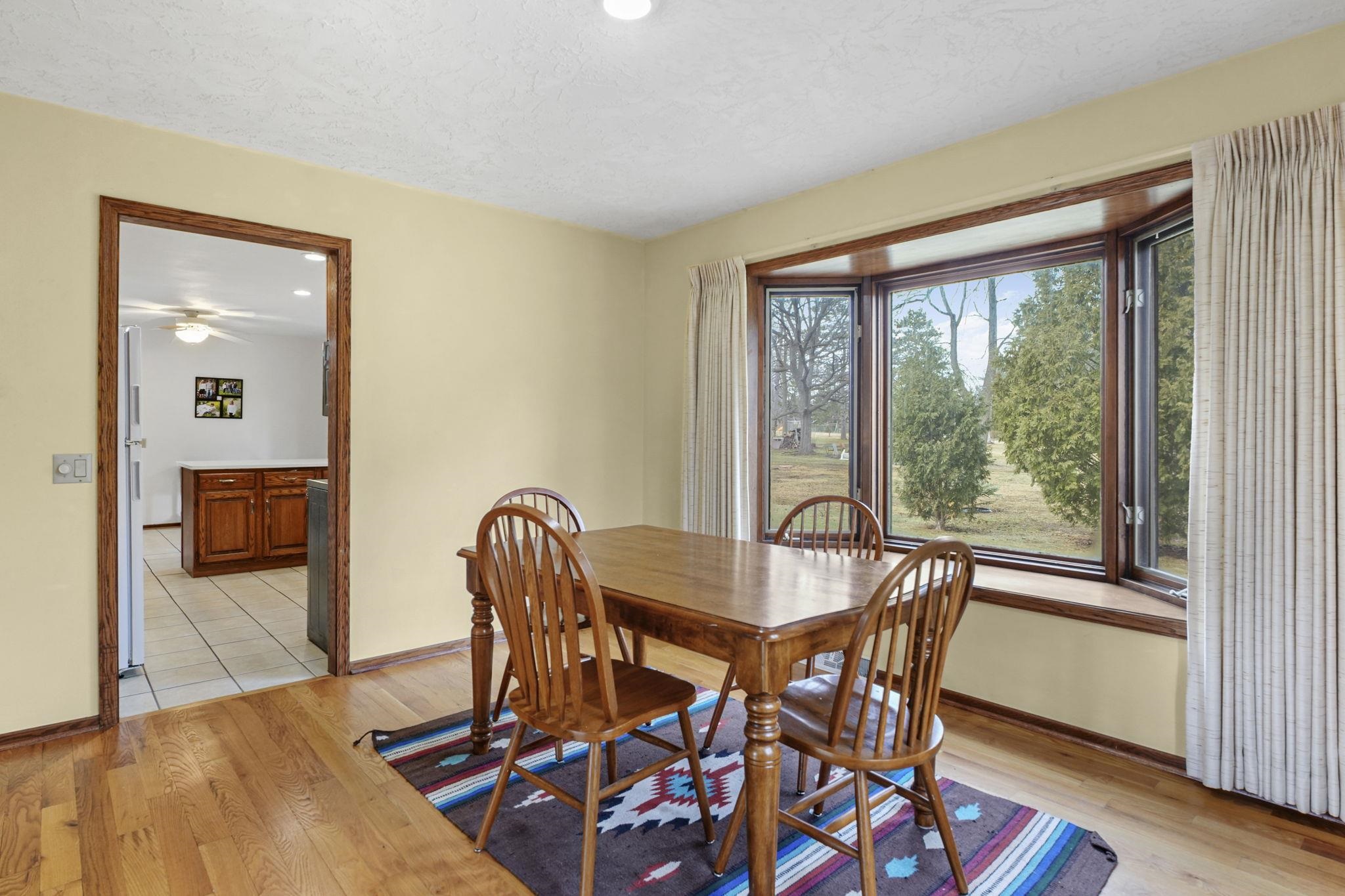 607 Greenway Road Monona, WI 53716 - Photo 18 of 37