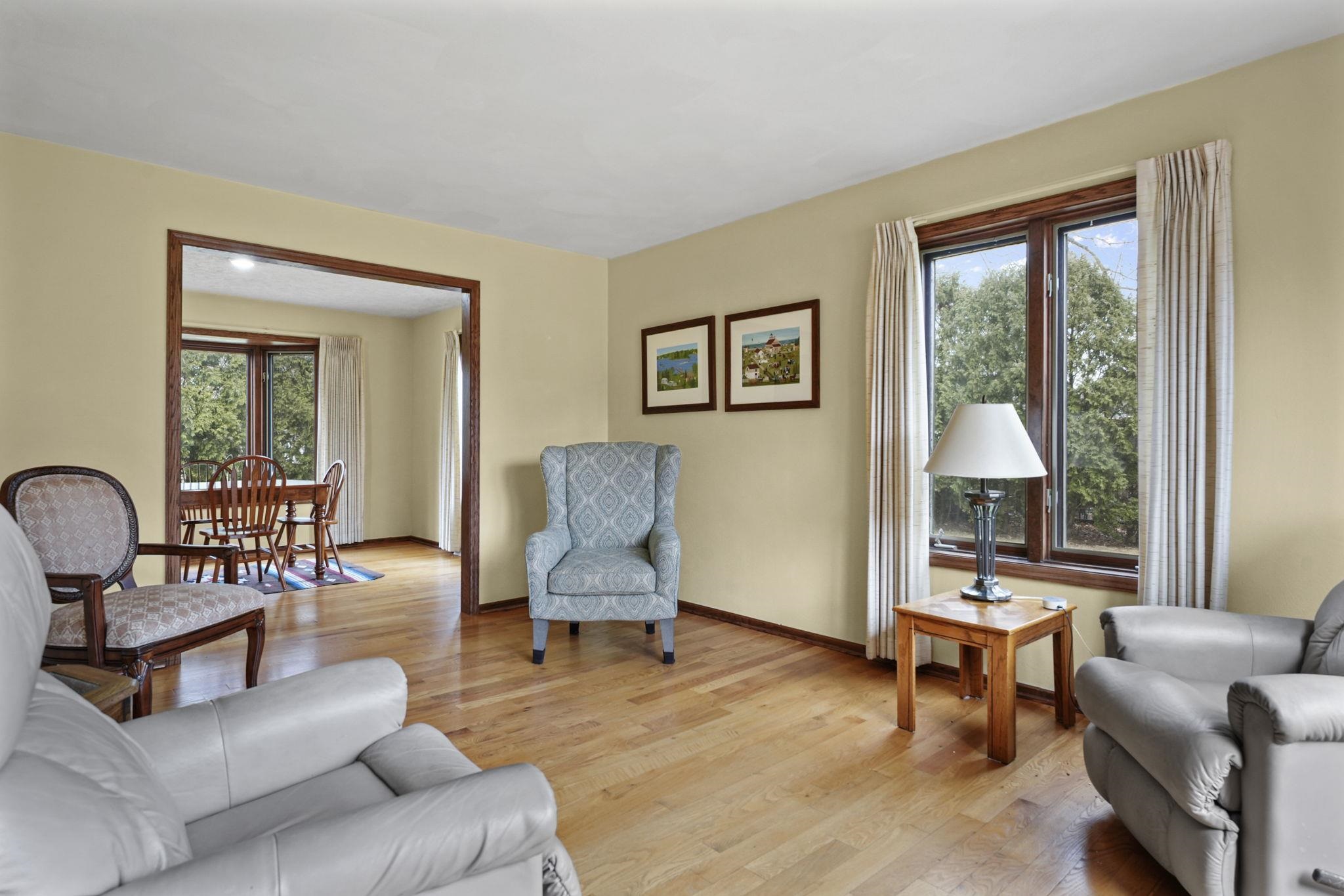 607 Greenway Road Monona, WI 53716 - Photo 20 of 37