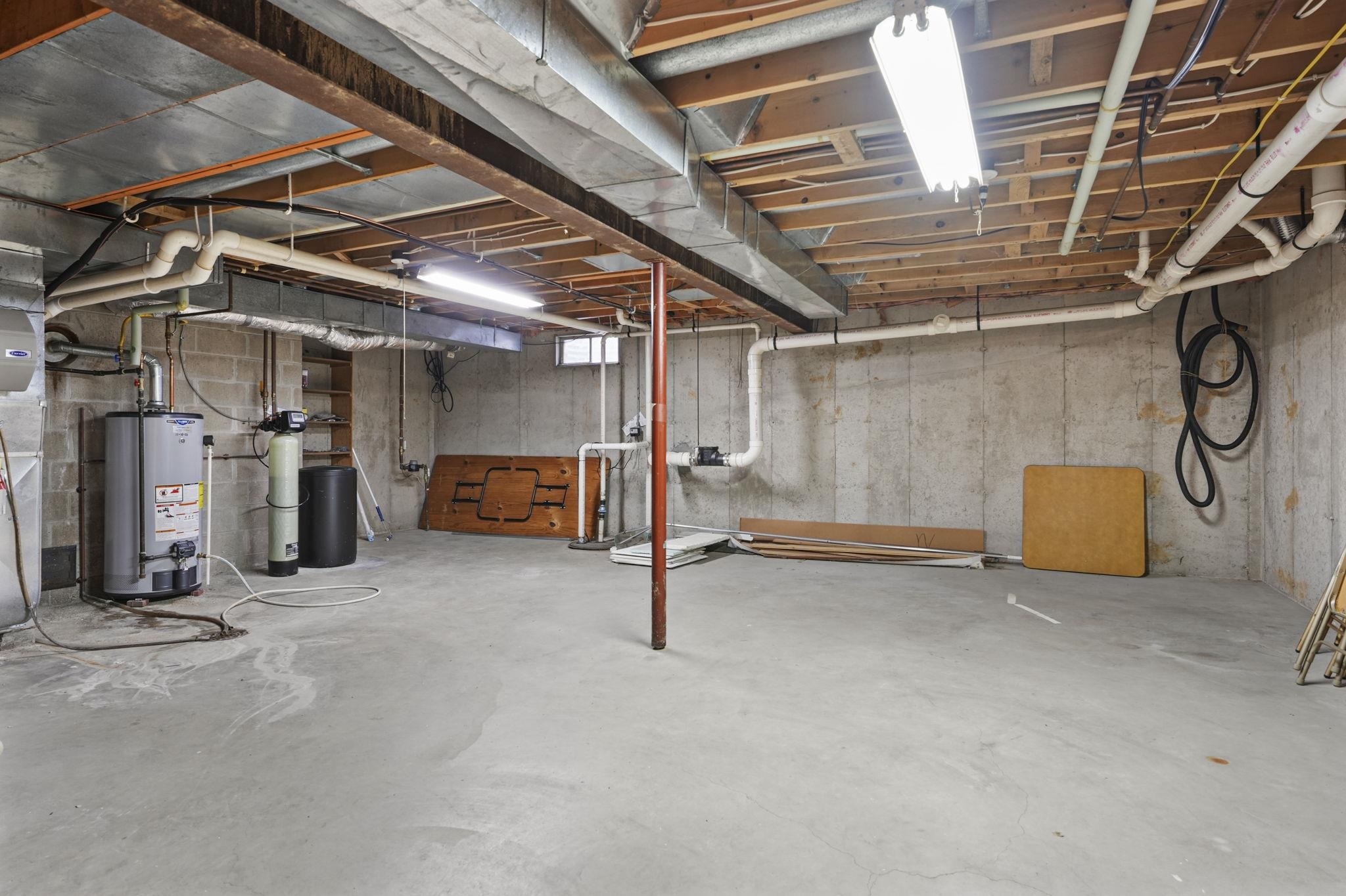 607 Greenway Road Monona, WI 53716 - Photo 31 of 37