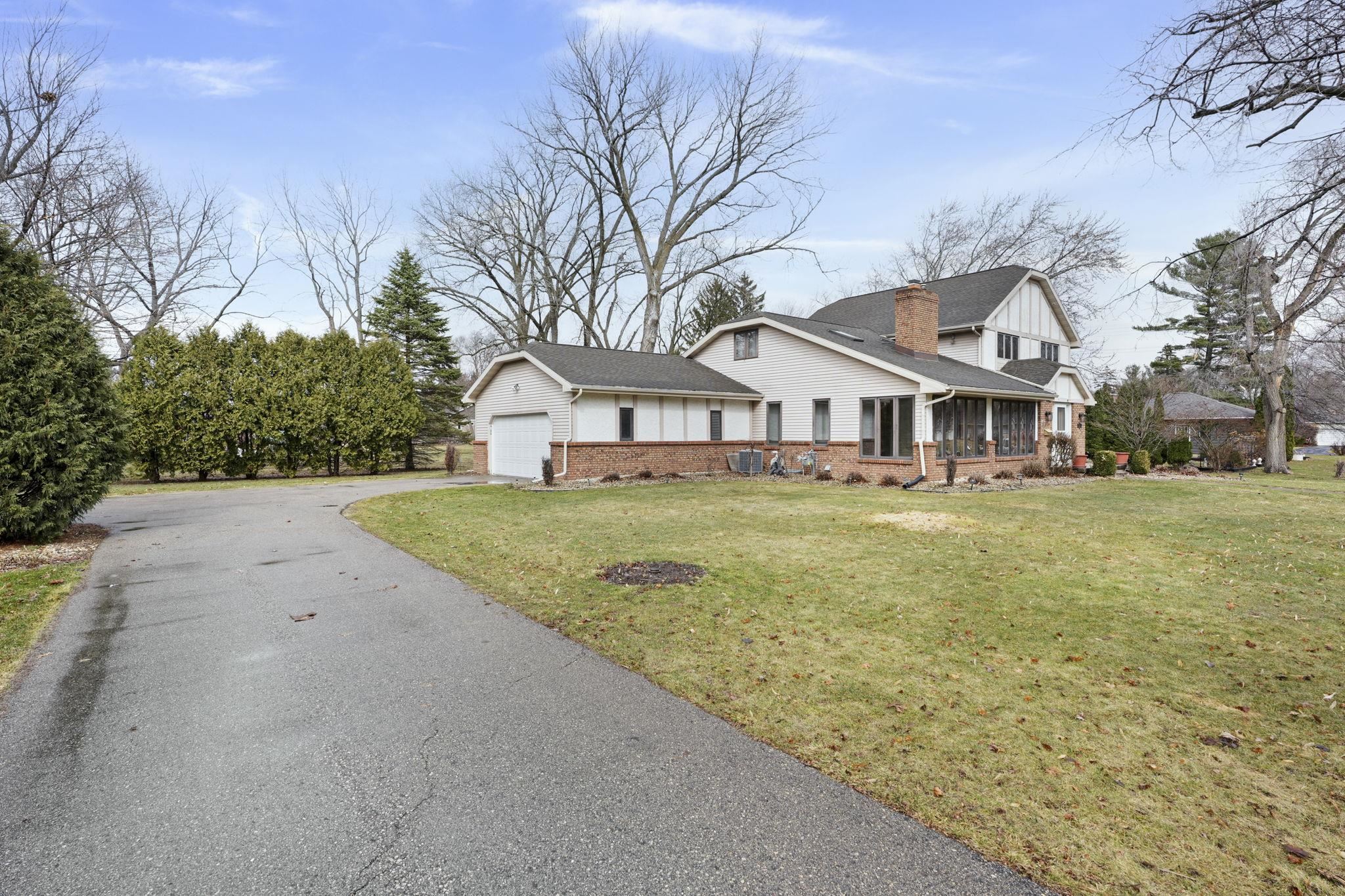 607 Greenway Road Monona, WI 53716 - Photo 33 of 37