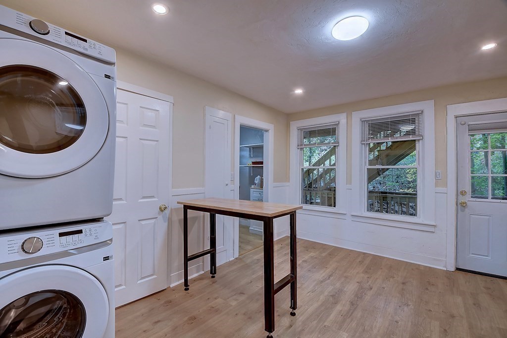 33 Crystal Street Southbridge, MA 01550 - Photo 13 of 41