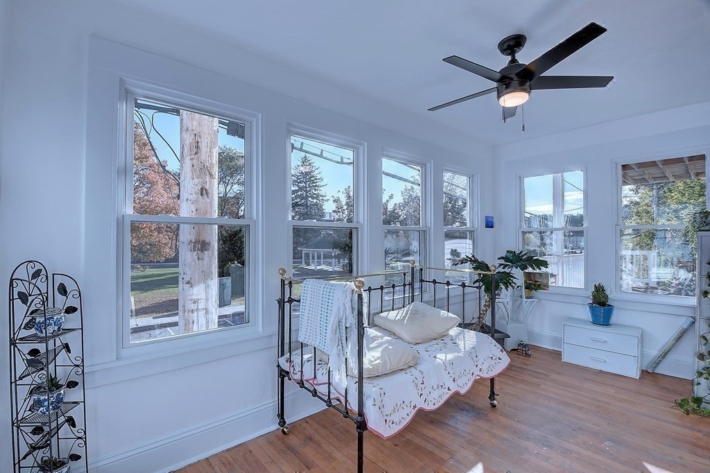 33 Crystal Street Southbridge, MA 01550 - Photo 2 of 41