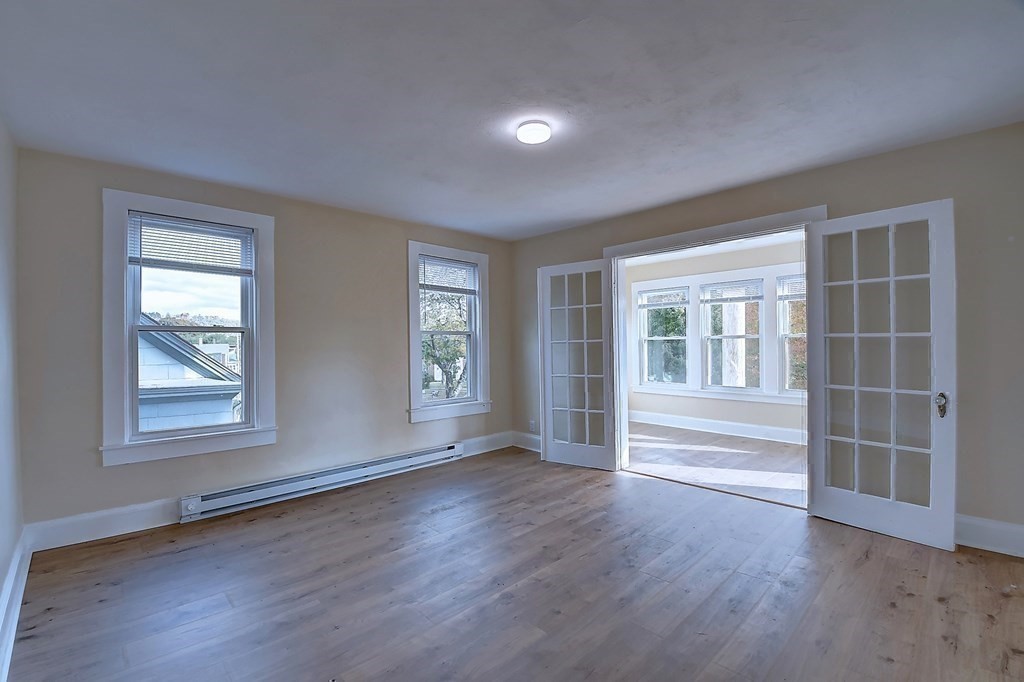 33 Crystal Street Southbridge, MA 01550 - Photo 21 of 41