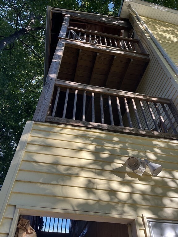 33 Crystal Street Southbridge, MA 01550 - Photo 30 of 41