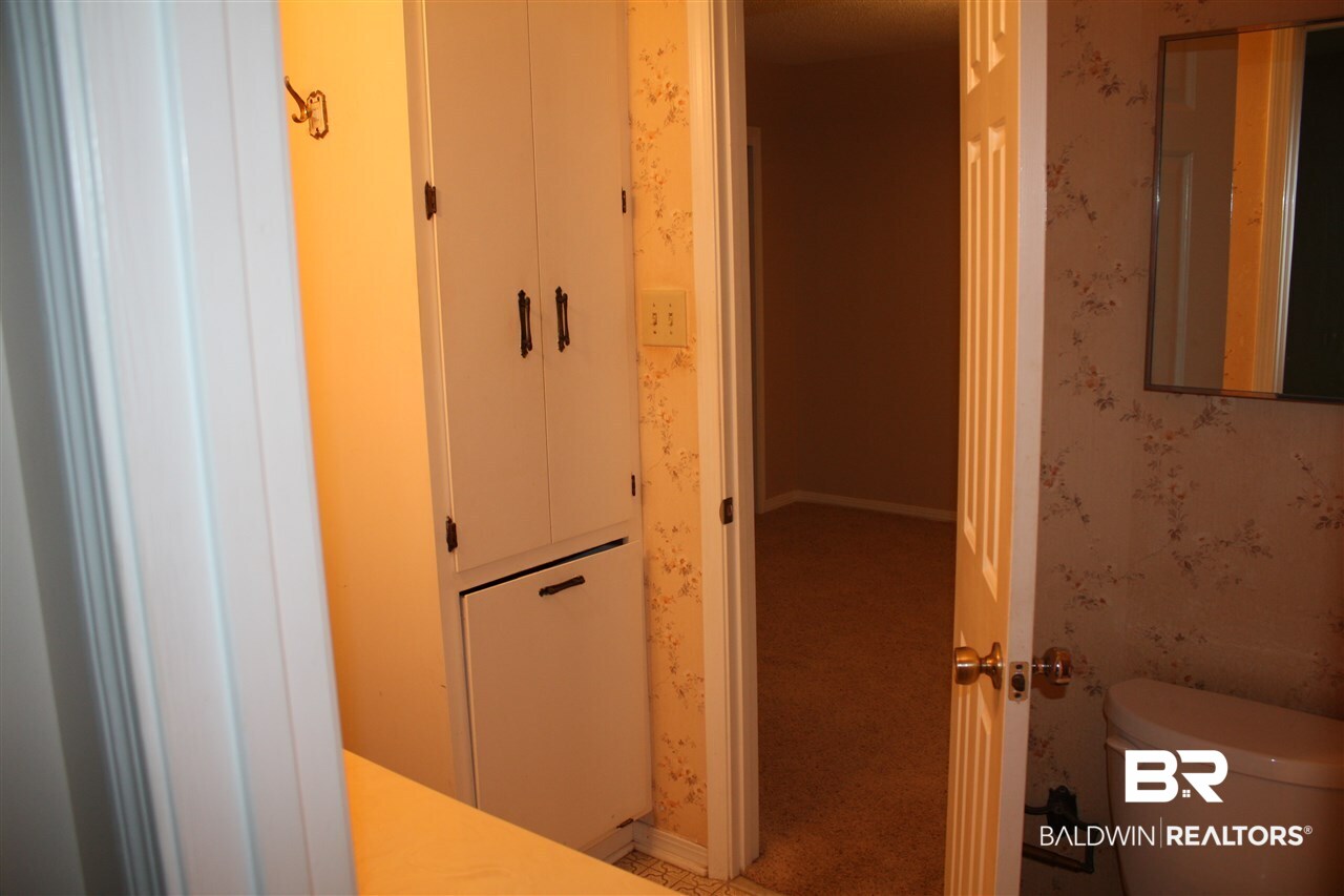 5909 Moffett Road Mobile, AL 36618 - Photo 14 of 23