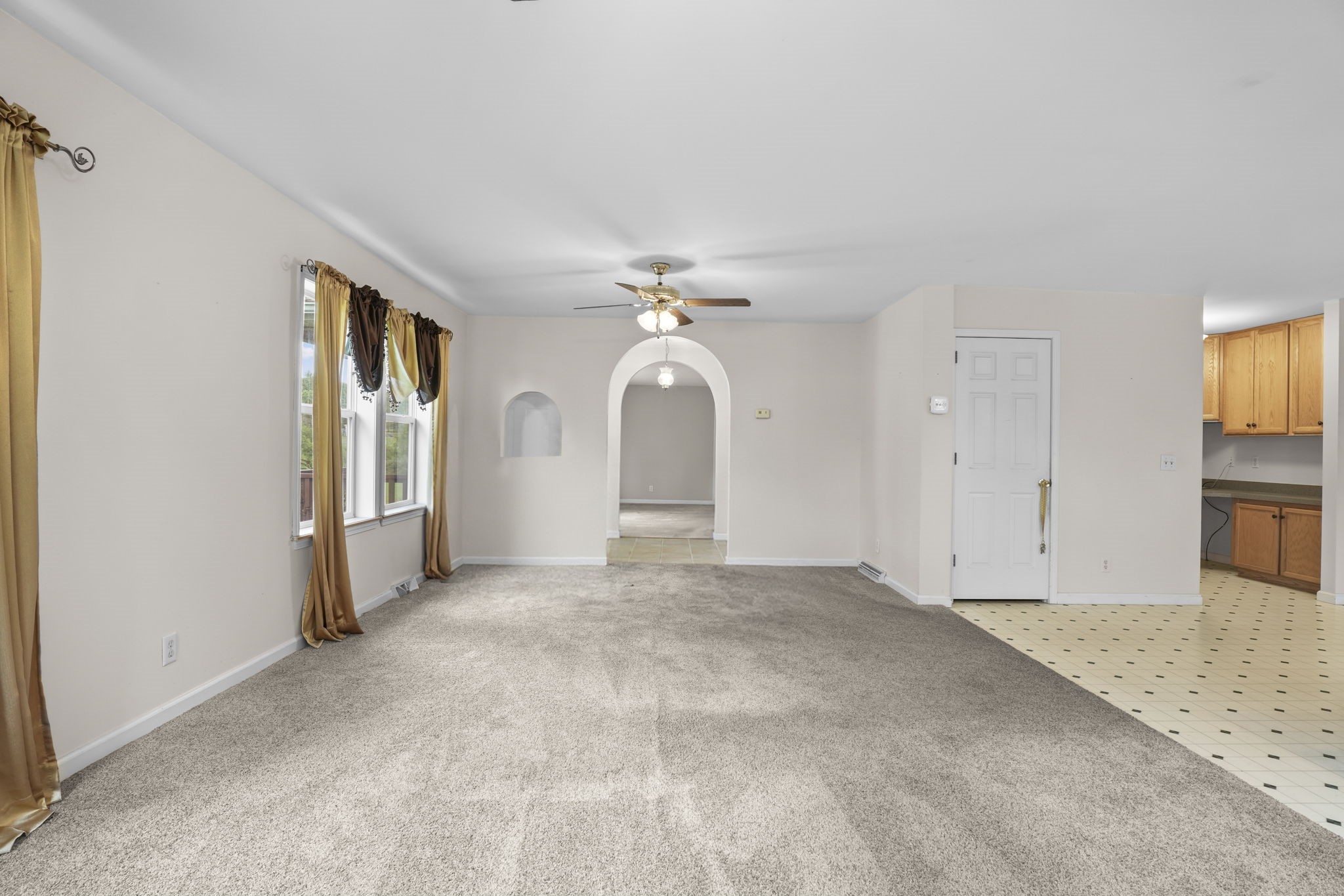 290 Stratmill Road Binghamton, NY 13904 - Photo 7 of 50