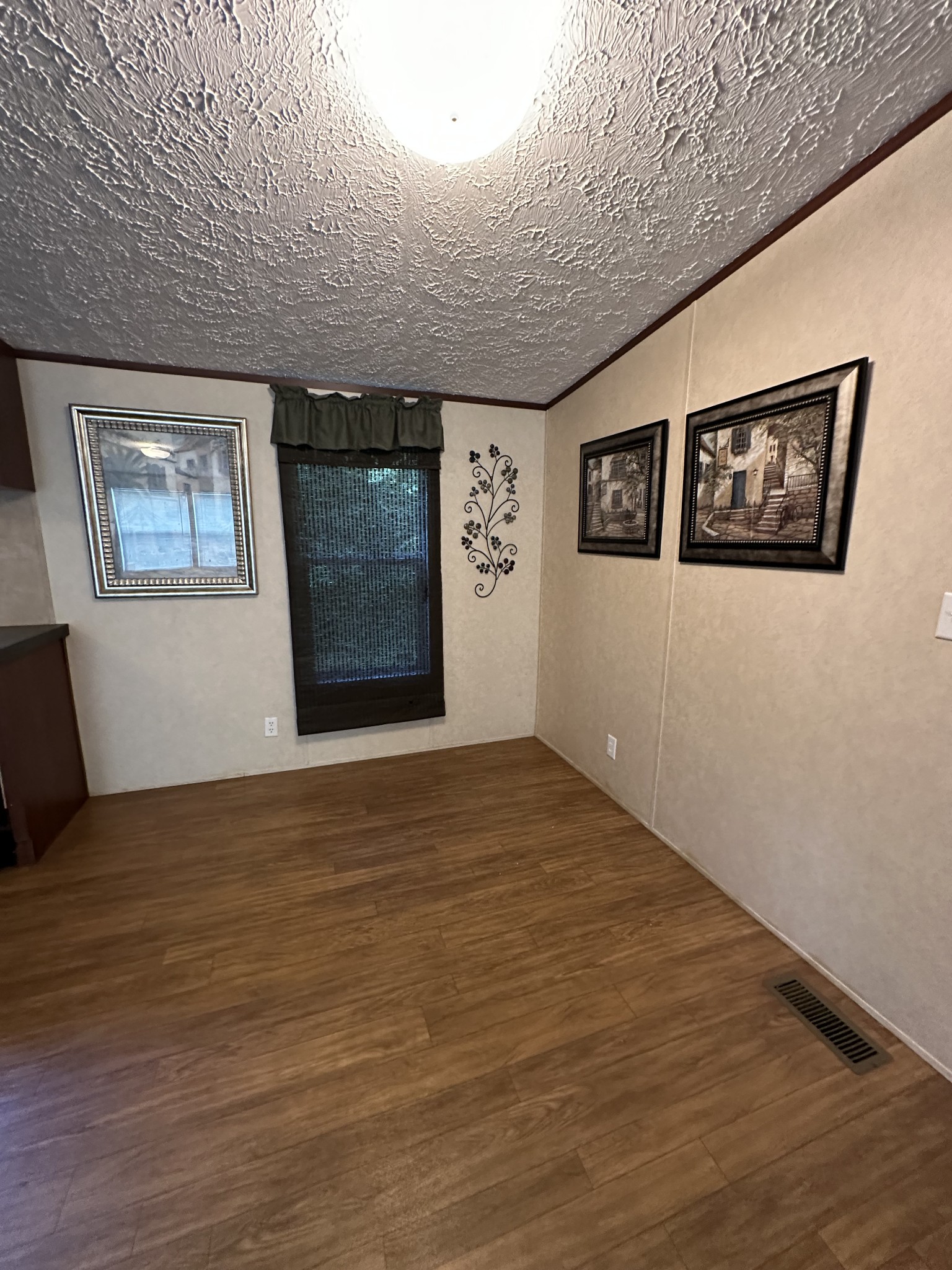8444 Wrigley Road Lyles, TN 37098 - Photo 9 of 19 Dining area