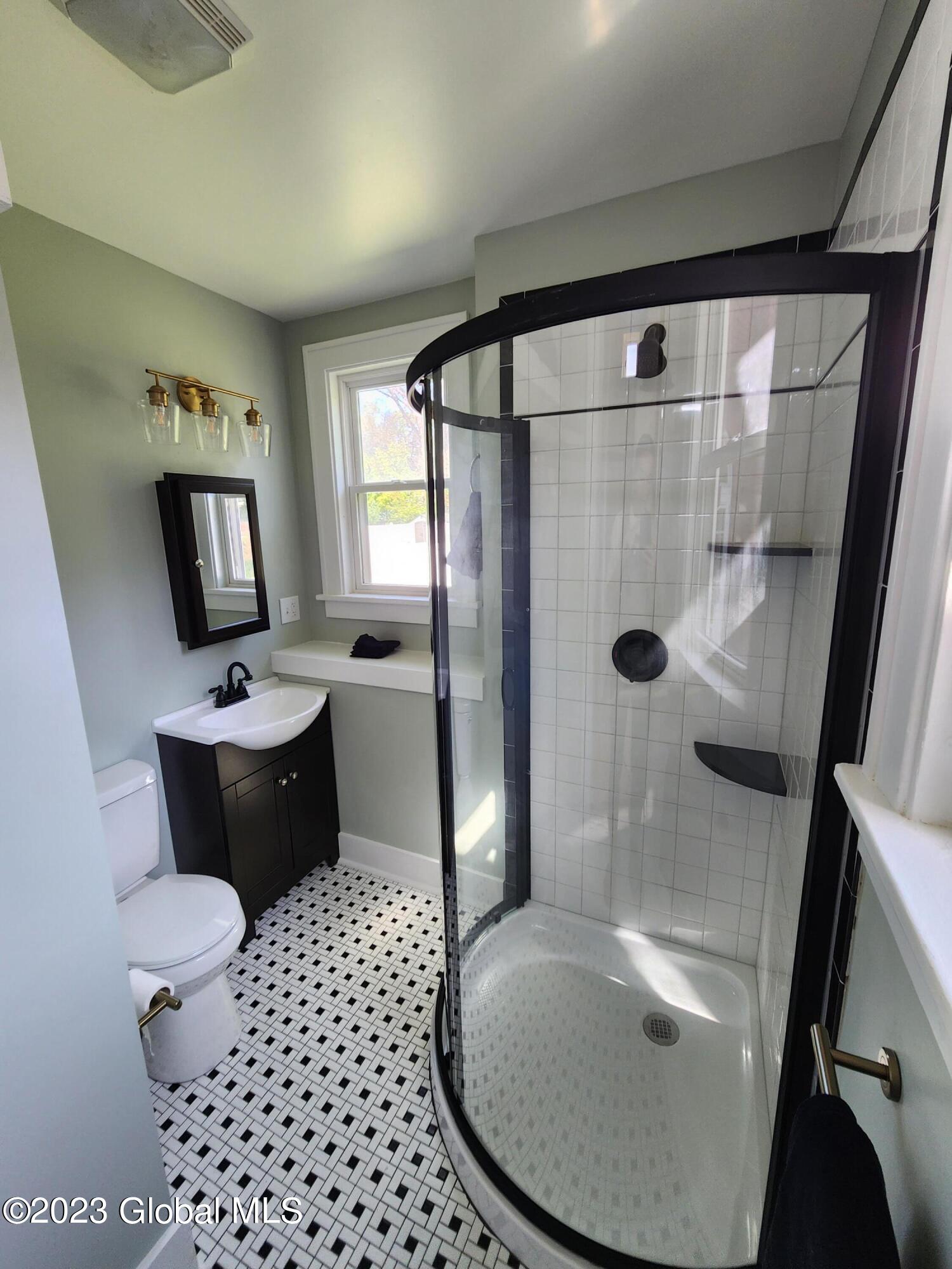 1716 Randolph Road Schenectady, NY 12308 - Photo 25 of 41 Floor 1 Full Bath