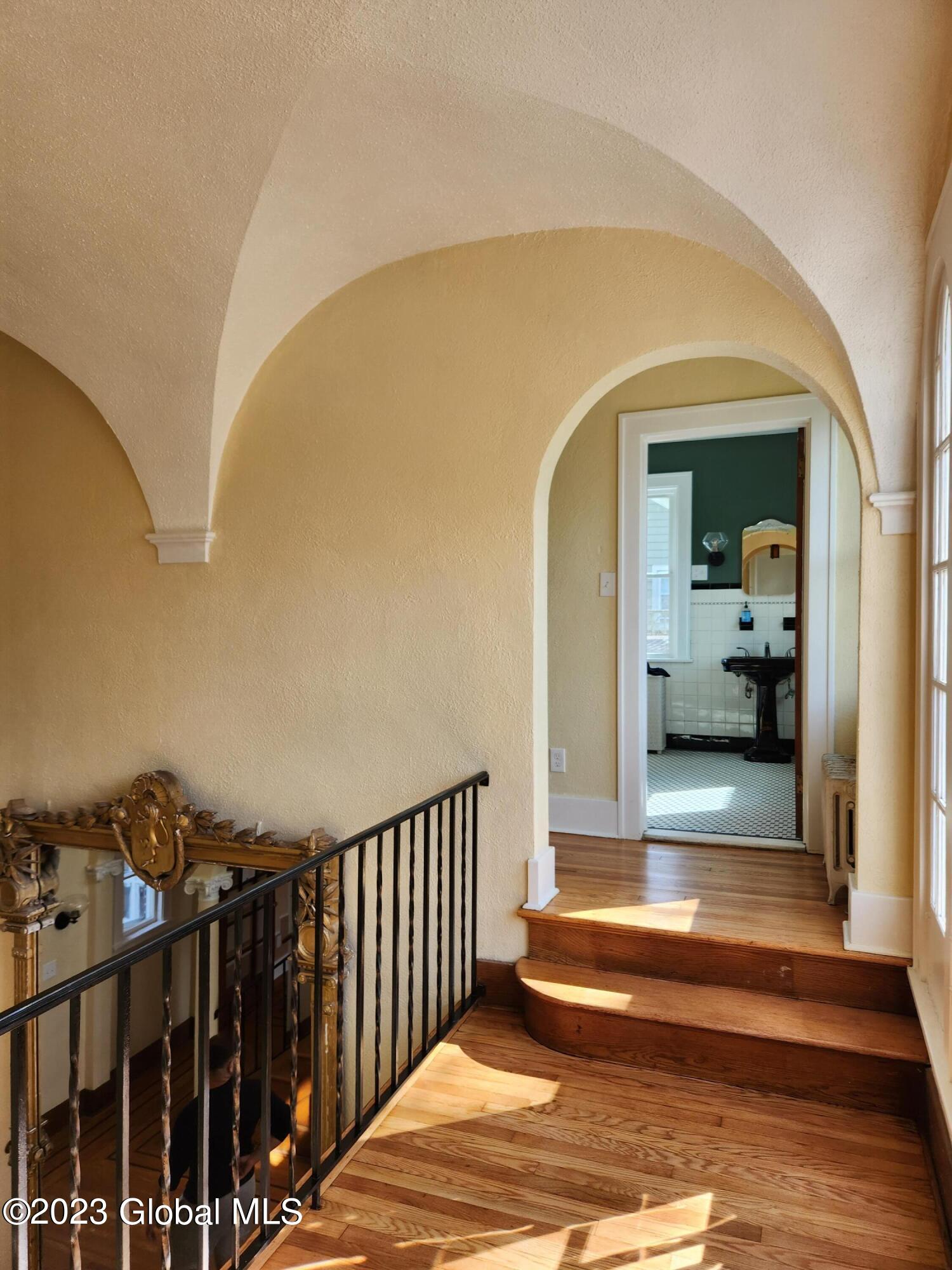 1716 Randolph Road Schenectady, NY 12308 - Photo 31 of 41 Upstairs Hallway