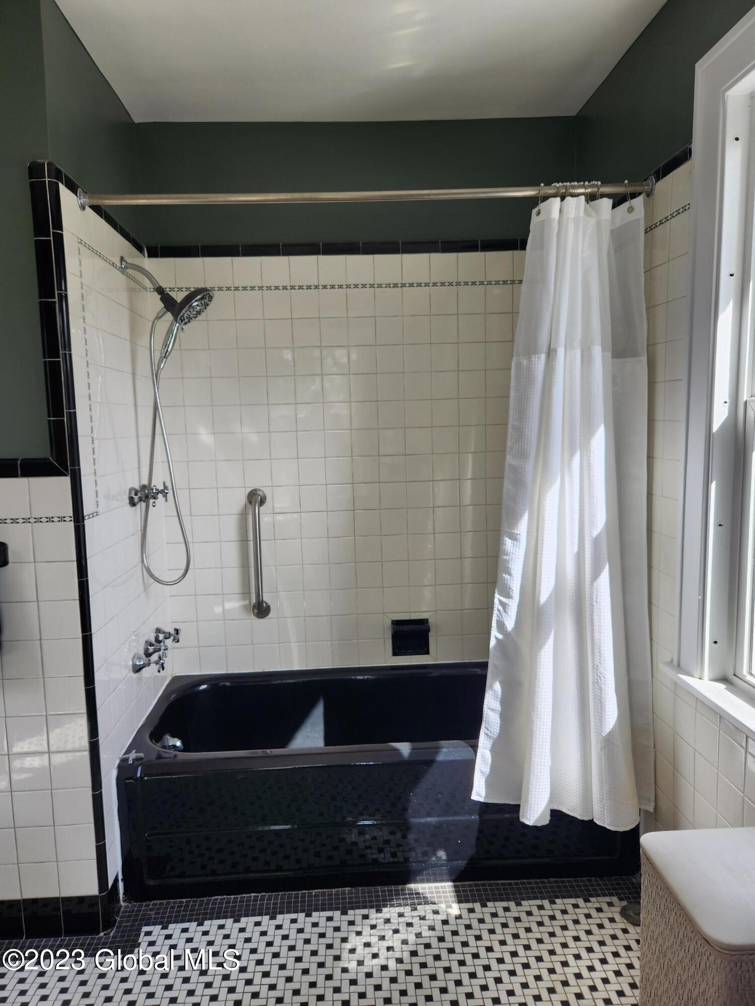 1716 Randolph Road Schenectady, NY 12308 - Photo 33 of 41 Floor 2 Full Bath