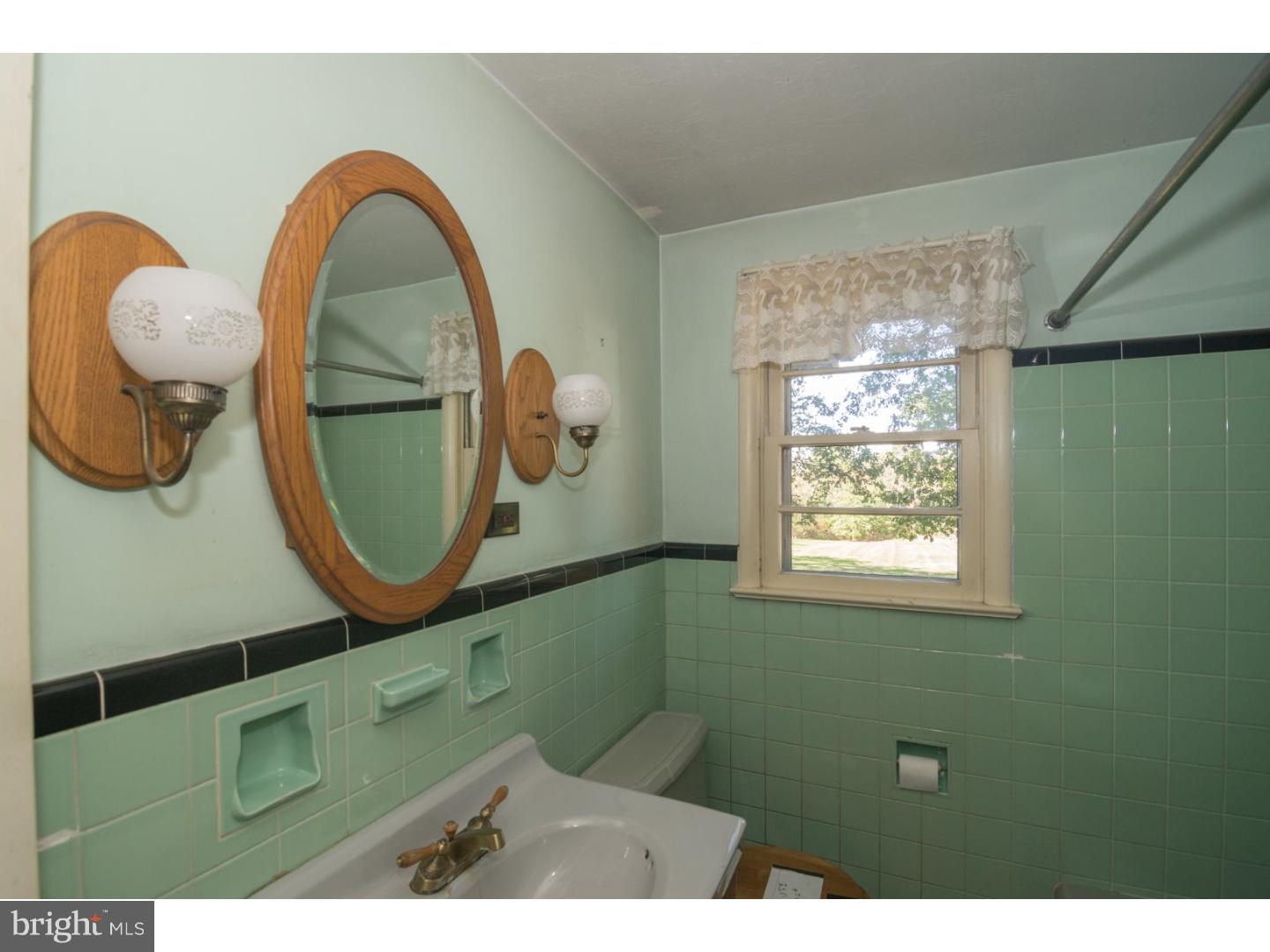 529 Mill Road Hatfield, PA 19440 - Photo 19 of 25 Gallery Image 19
