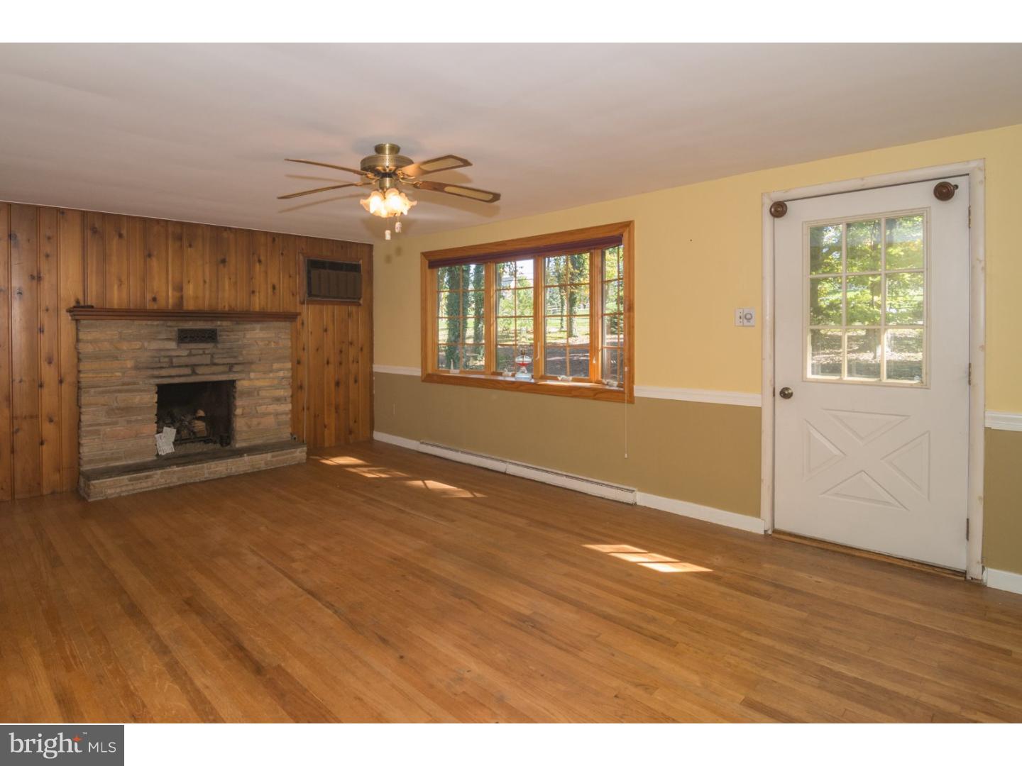 529 Mill Road Hatfield, PA 19440 - Photo 3 of 25 Gallery Image 3