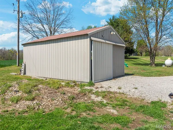 $379,000 | 5919 Rachel Drive, Waterloo, IL 62298