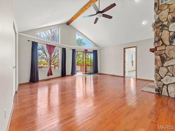 $379,000 | 5919 Rachel Drive, Waterloo, IL 62298