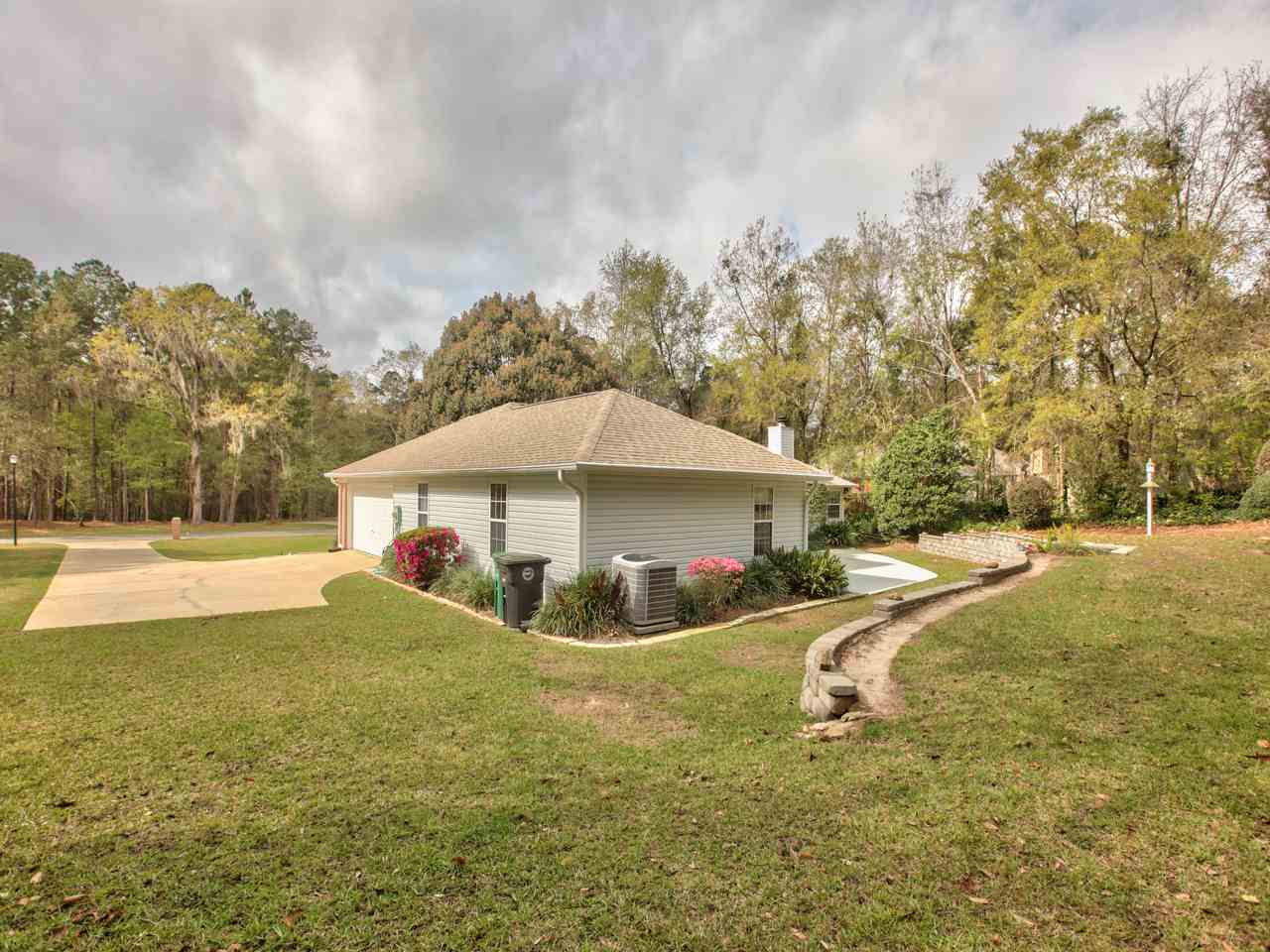 7756 MacLean Road Tallahassee, FL 32312 - Photo 4 of 36 Gallery Image 4