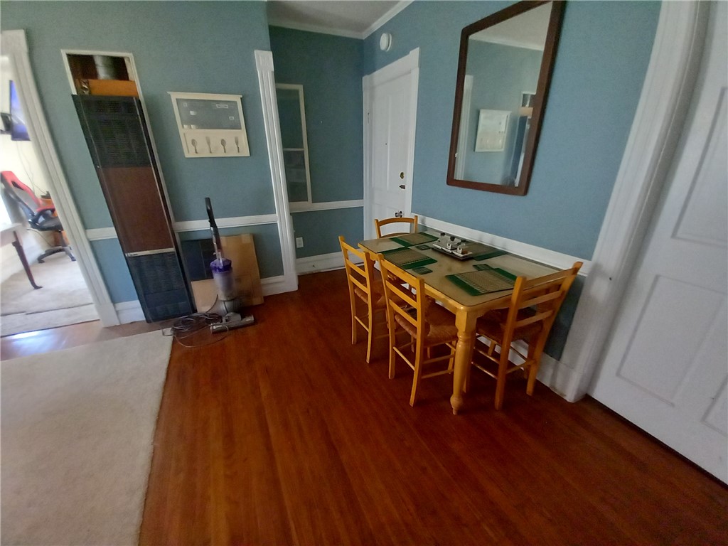 22 Spring Street Westerly, RI 02891 - Photo 11 of 19 Living/dining area