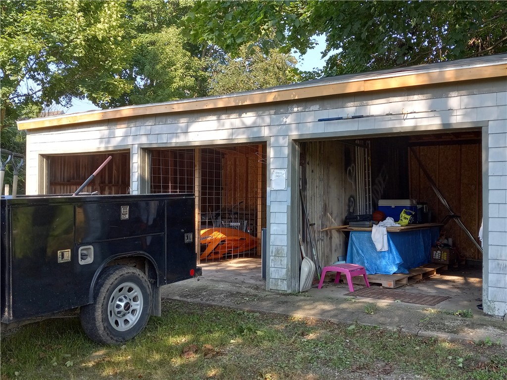 22 Spring Street Westerly, RI 02891 - Photo 6 of 19 22 Spring St Carports