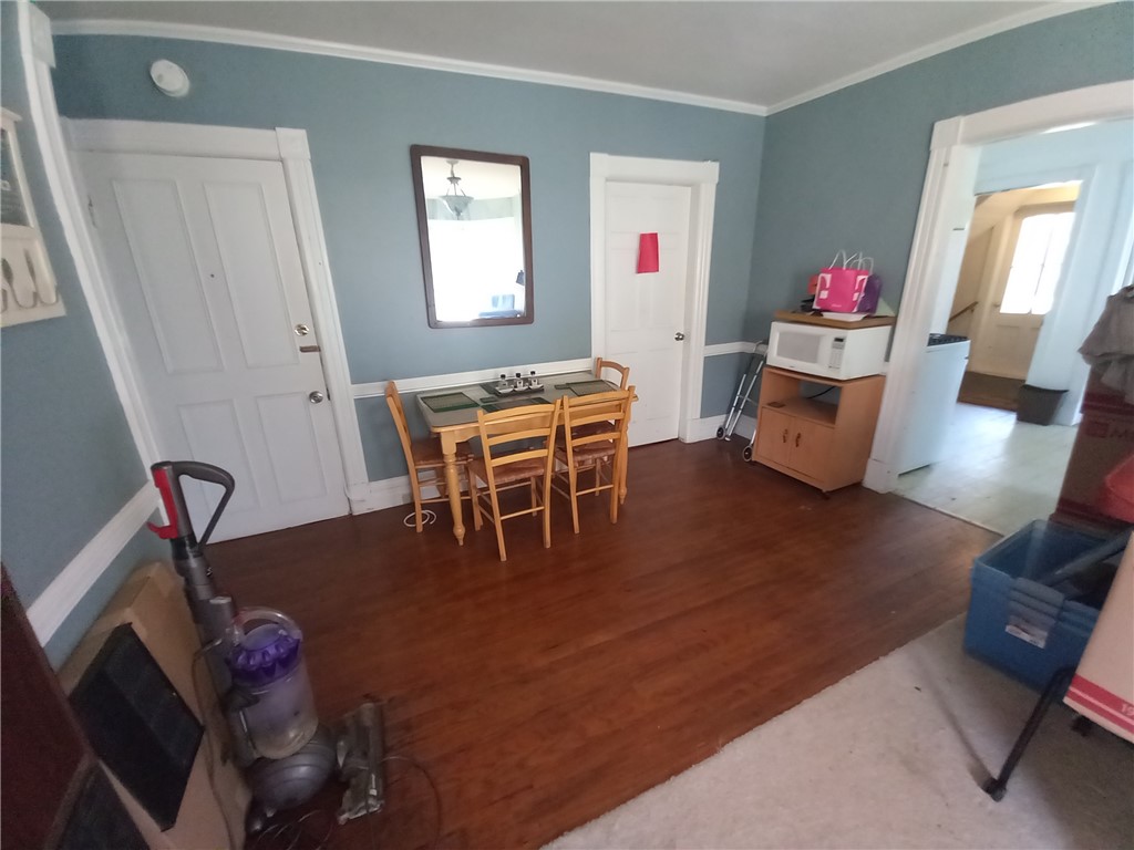22 Spring Street Westerly, RI 02891 - Photo 10 of 19 Living/dining area