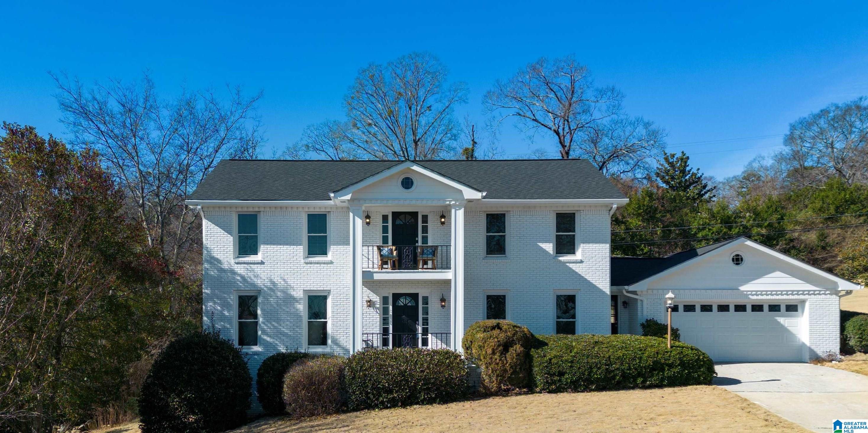 732 Rockbridge Road Vestavia Hills, AL 35216 - Photo 1 of 29