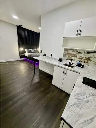 $1,600 | 129-xx Sw 229th Terrace, Unit A, Miami, FL 33170
