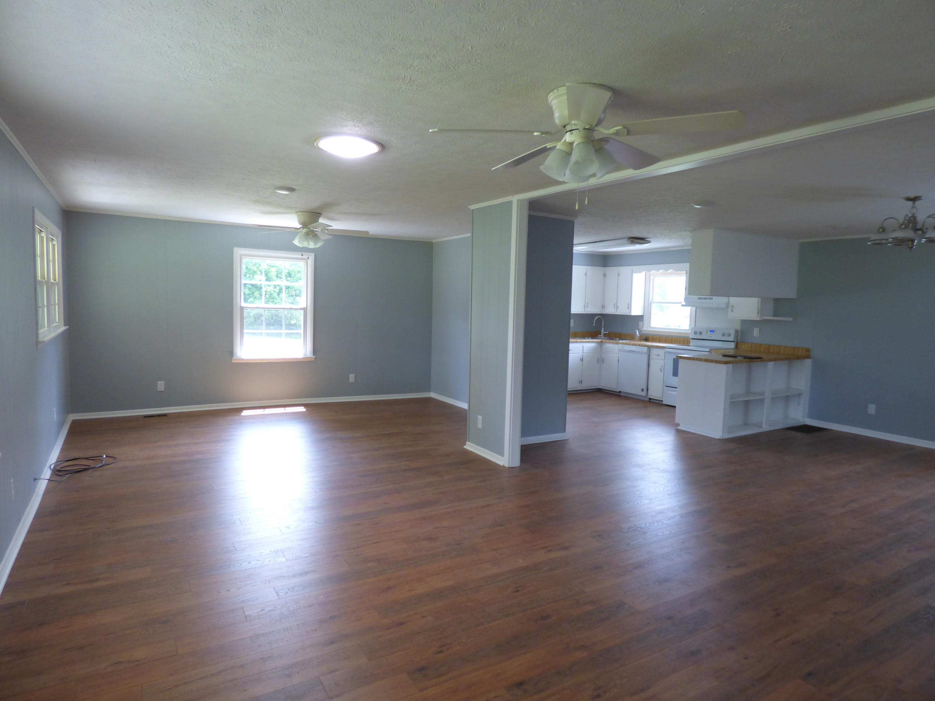 654 Dunbar Road Crossville, TN 38572 - Photo 4 of 37 P1030237