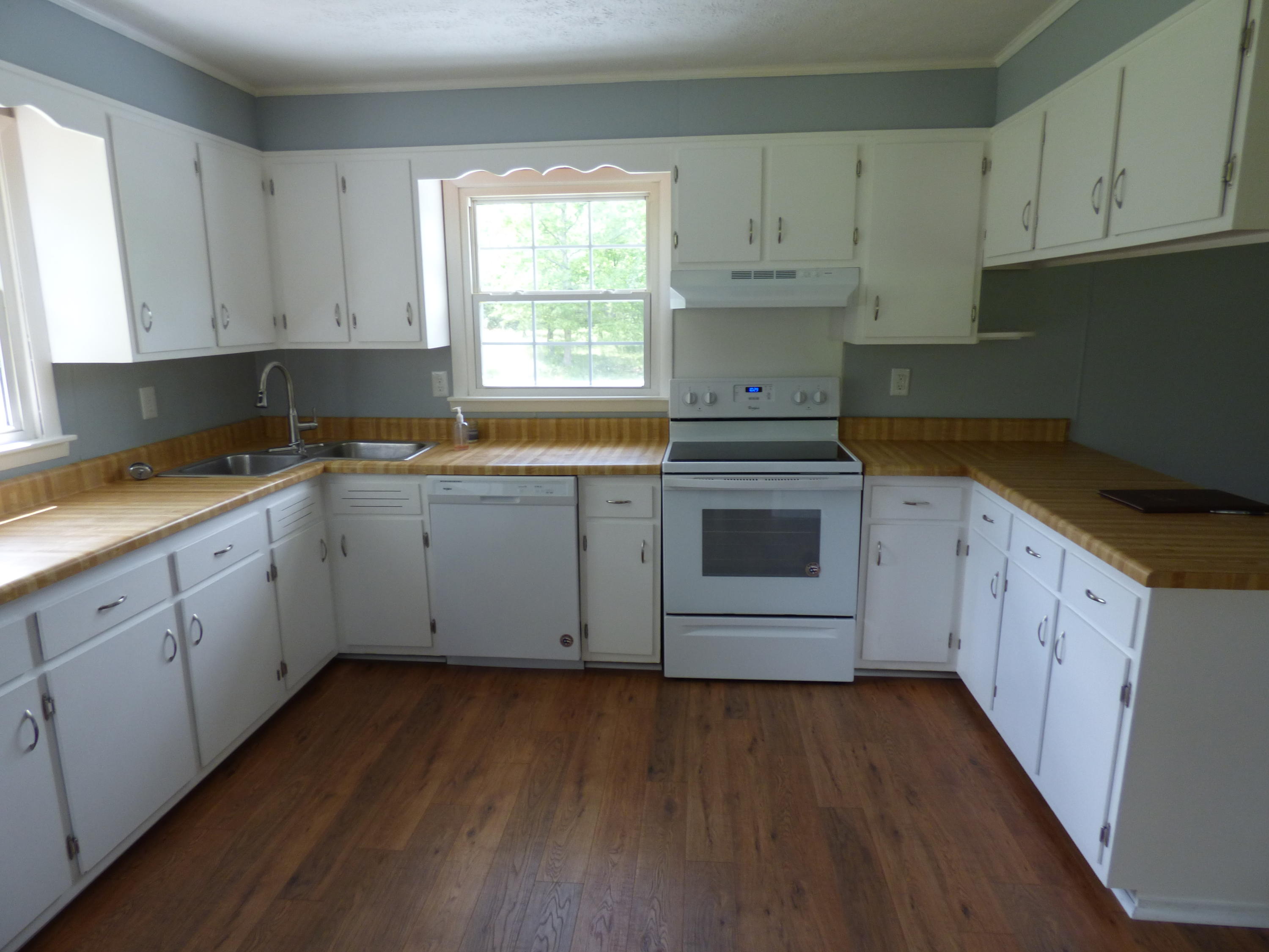 654 Dunbar Road Crossville, TN 38572 - Photo 8 of 37 P1030242