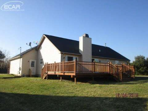 15459 Seymour Road Linden, MI 48451 - Photo 4 of 18 20454014-3.JPG