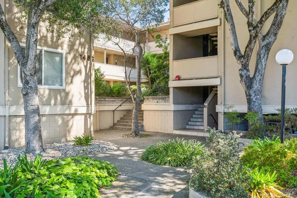 $399,000 | 1453 Neotomas Avenue, Unit 304, Santa Rosa, CA 95405