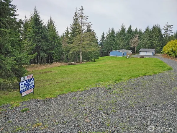 $449,800 | 190 Tamaracks Drive, Onalaska, WA 98570