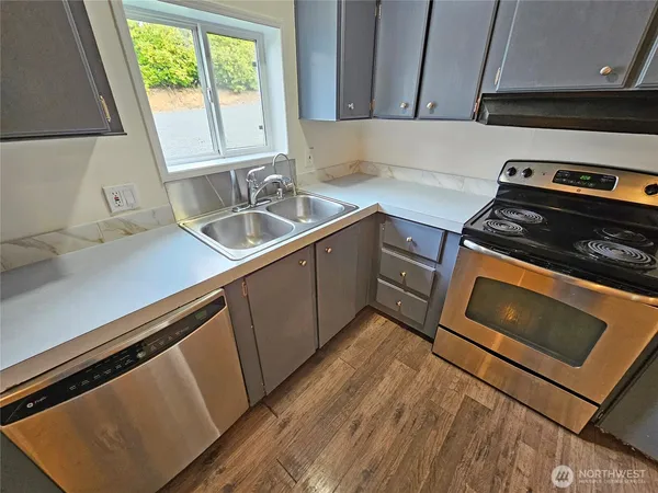 $449,800 | 190 Tamaracks Drive, Onalaska, WA 98570