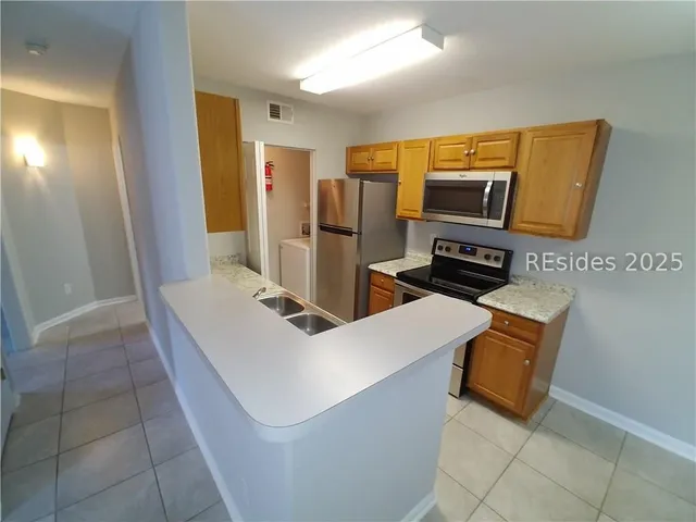 $1,700 | 897 Fording Island Road, Unit 1204, Bluffton, SC 29910