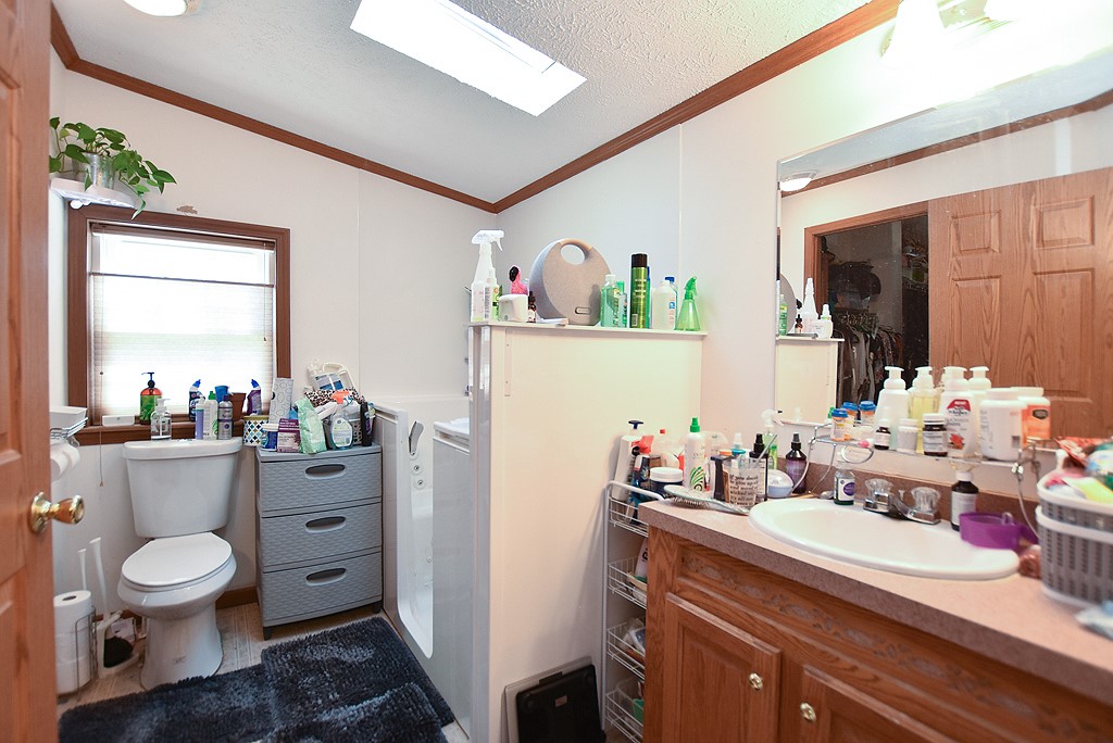 19 King Philip Road Coventry, RI 02816 - Photo 12 of 12 Gallery Image 12