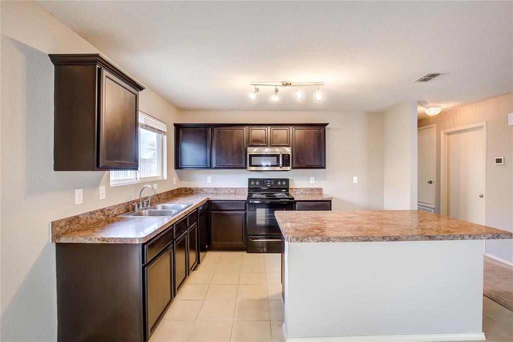 3104 Middleview Road Fort Worth, TX 76108 - Photo 14 of 36