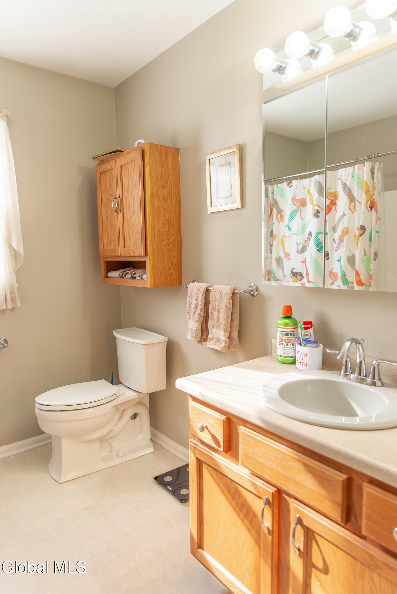 307 Debbie Drive Rotterdam, NY 12306 - Photo 15 of 36 _DSC8207