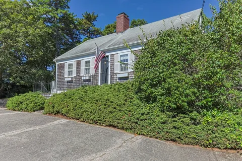 $1,495,000 | 200 Hardings Beach Road, Chatham, MA 02633