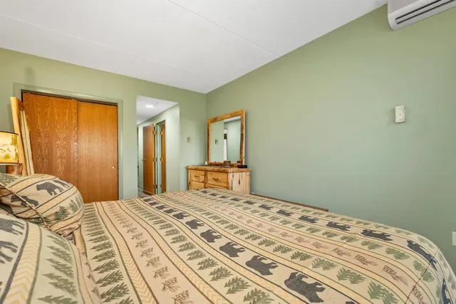 $315,000 | 48 Cooper Memorial Drive, Unit 112, Lincoln, NH 03251