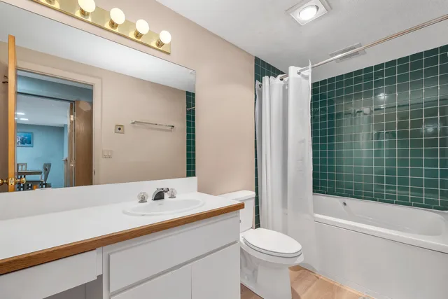 $315,000 | 48 Cooper Memorial Drive, Unit 112, Lincoln, NH 03251