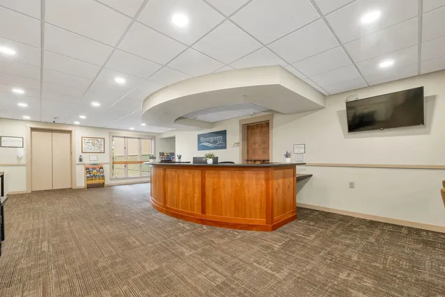 $315,000 | 48 Cooper Memorial Drive, Unit 112, Lincoln, NH 03251