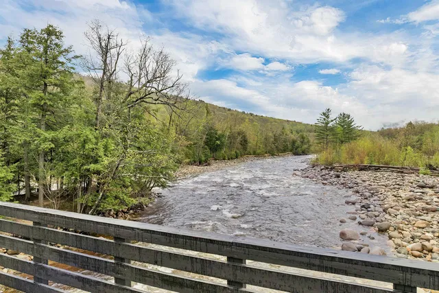 $315,000 | 48 Cooper Memorial Drive, Unit 112, Lincoln, NH 03251