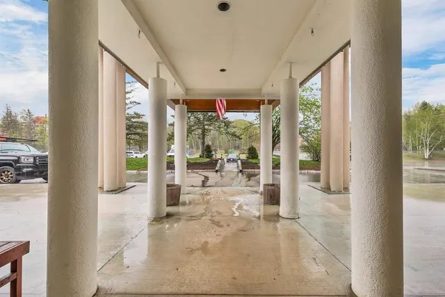 $315,000 | 48 Cooper Memorial Drive, Unit 112, Lincoln, NH 03251