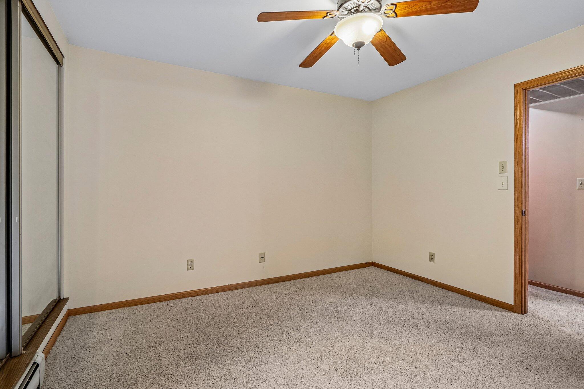 2240 Good Hope Road, Unit 30 Glendale, WI 53209 - Photo 12 of 35 14-web-or-mls-Good Hope Rd-S1609-014