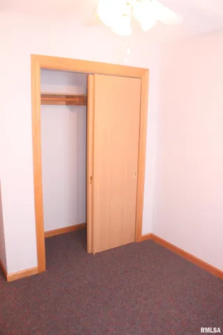 $249,900 | 9012 98th Street West, Taylor Ridge, IL 61284