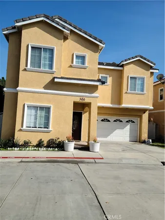$5,990 | 300 Lampman Way, Placentia, CA 92870