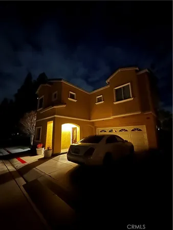 $5,990 | 300 Lampman Way, Placentia, CA 92870