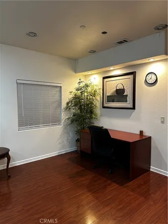 $5,990 | 300 Lampman Way, Placentia, CA 92870