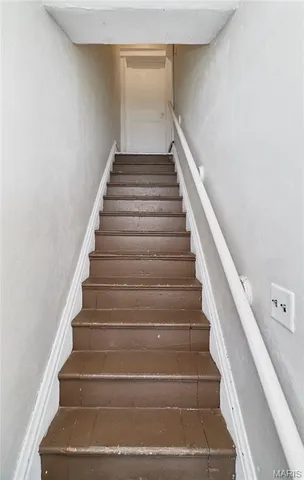 $749,995 | 4930 Wise Avenue, St. Louis, MO 63110