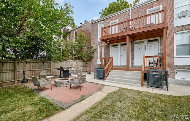 $749,995 | 4930 Wise Avenue, St. Louis, MO 63110