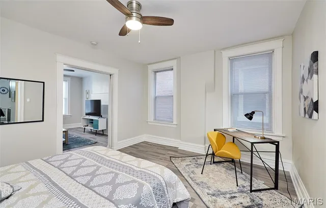 $749,995 | 4930 Wise Avenue, St. Louis, MO 63110